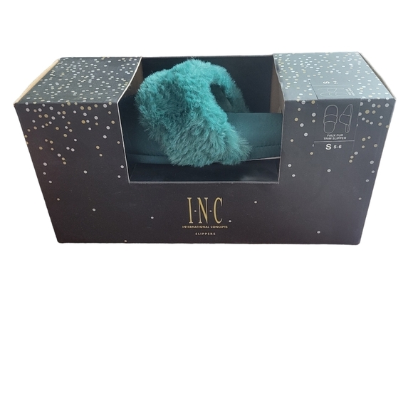 I.N.C Slippers - Picture 2 of 5